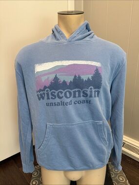 E Light Blue 'Wisconsin Unsalted Coast' Graphic Hoodie